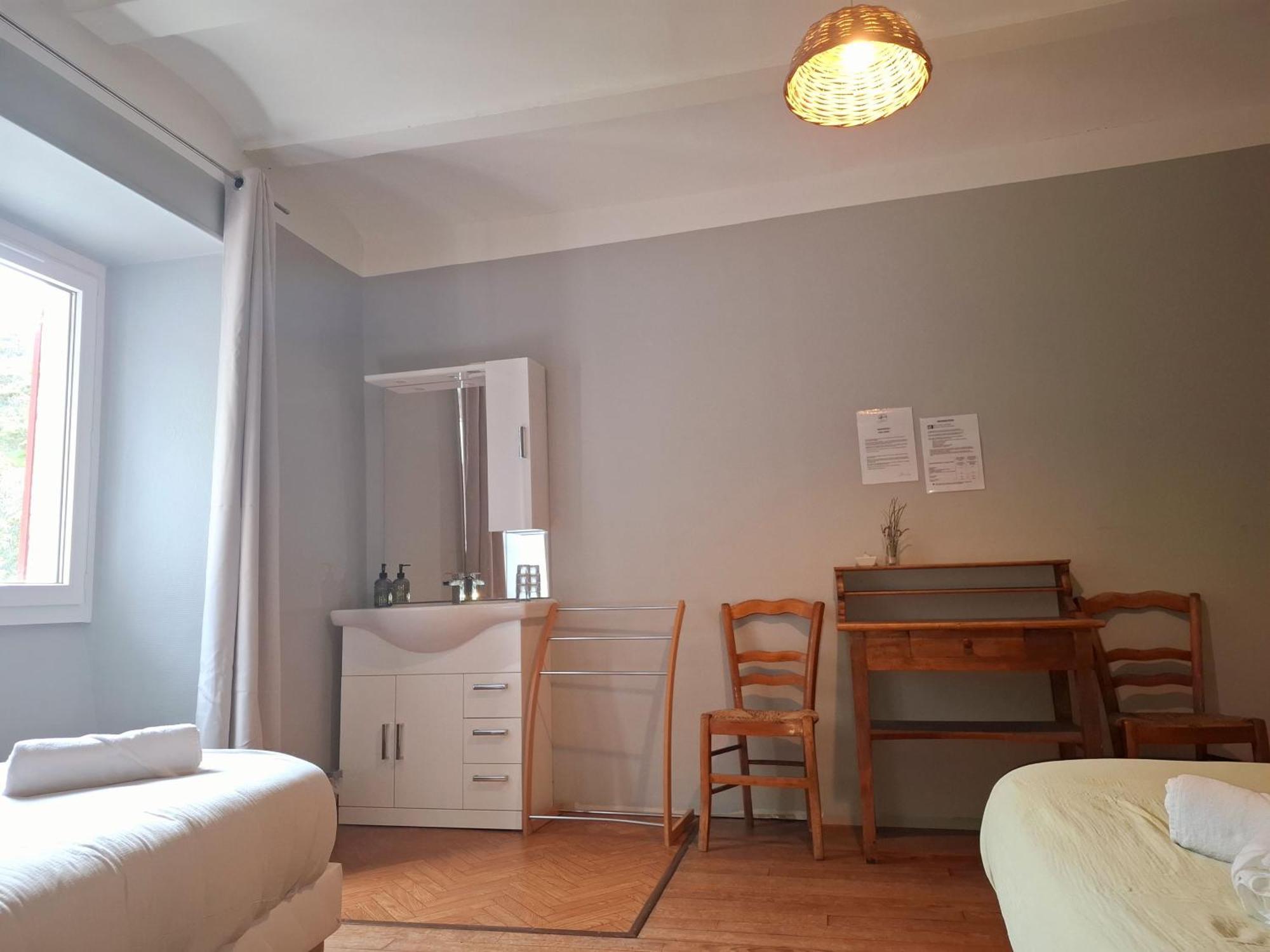 Auberge Arthea Laviolle Habitación foto