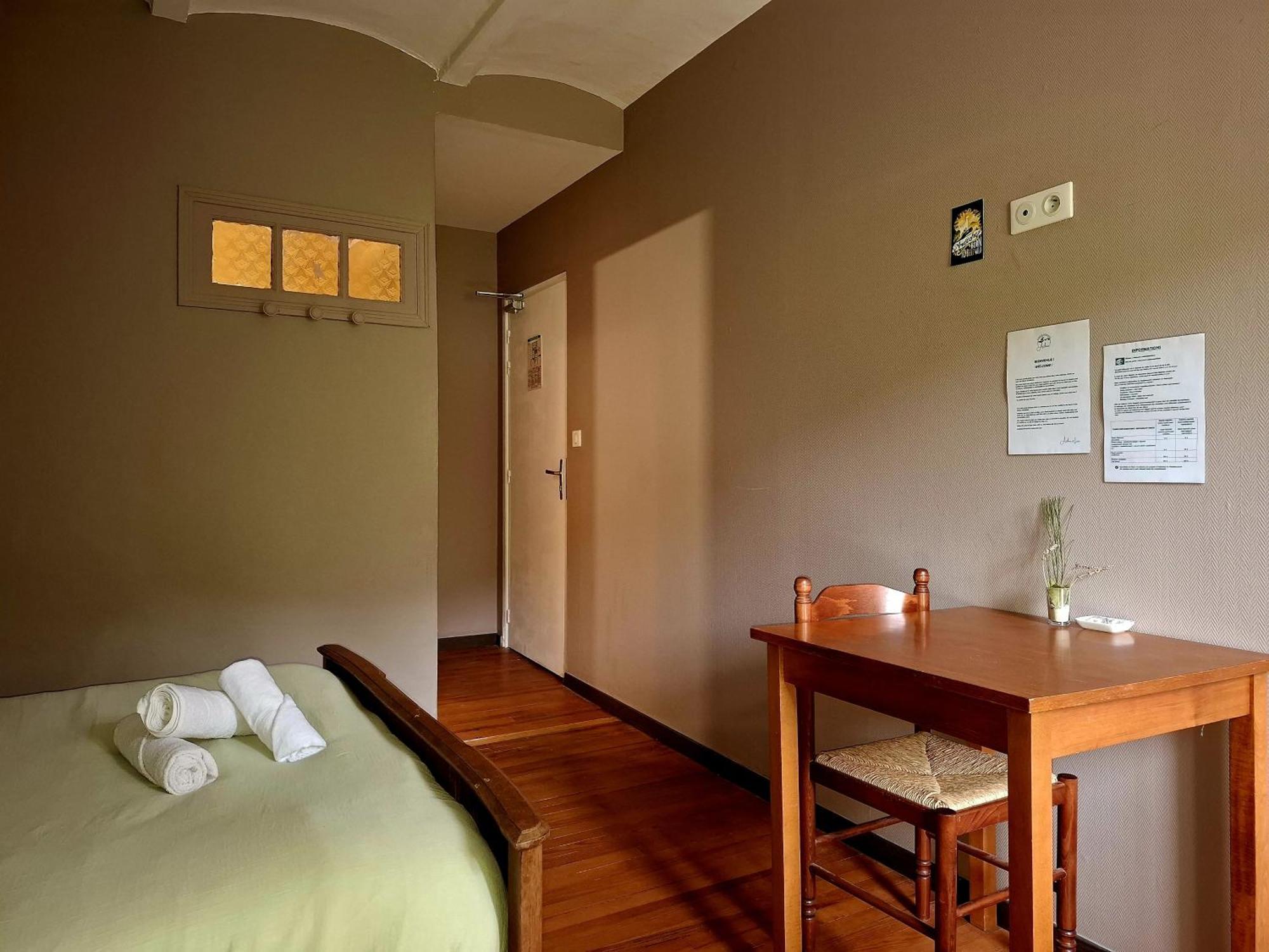 Auberge Arthea Laviolle Habitación foto
