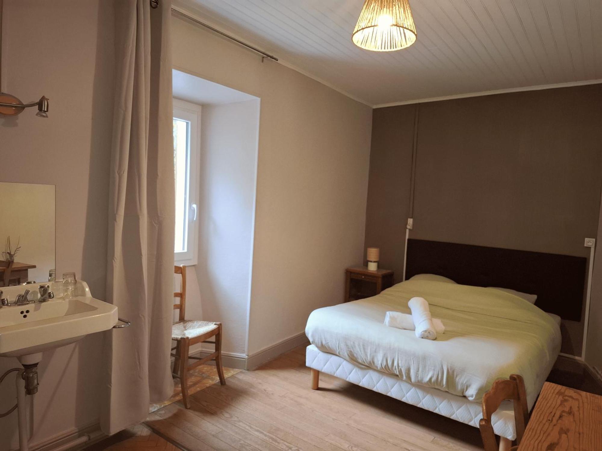 Auberge Arthea Laviolle Habitación foto