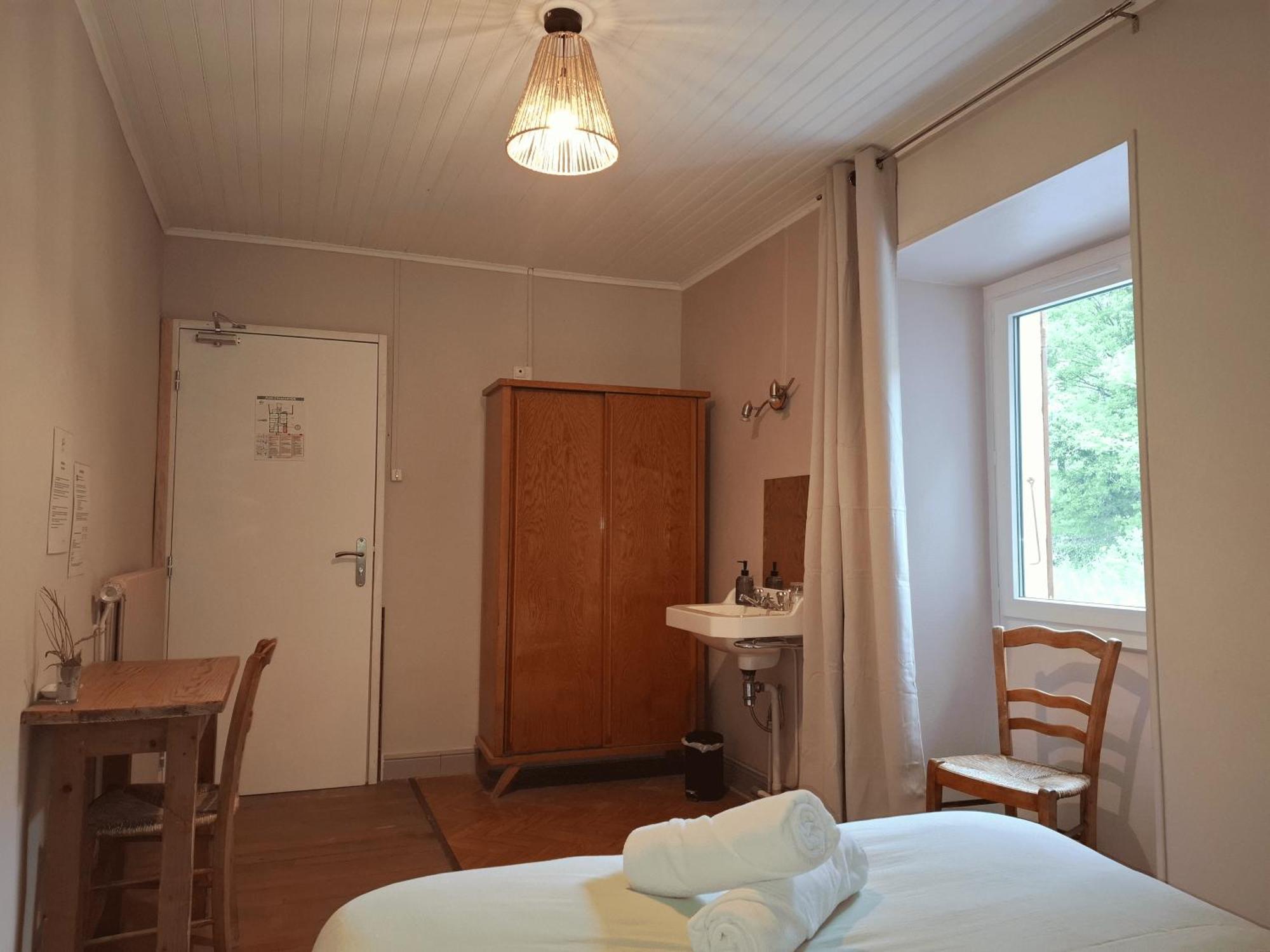 Auberge Arthea Laviolle Exterior foto
